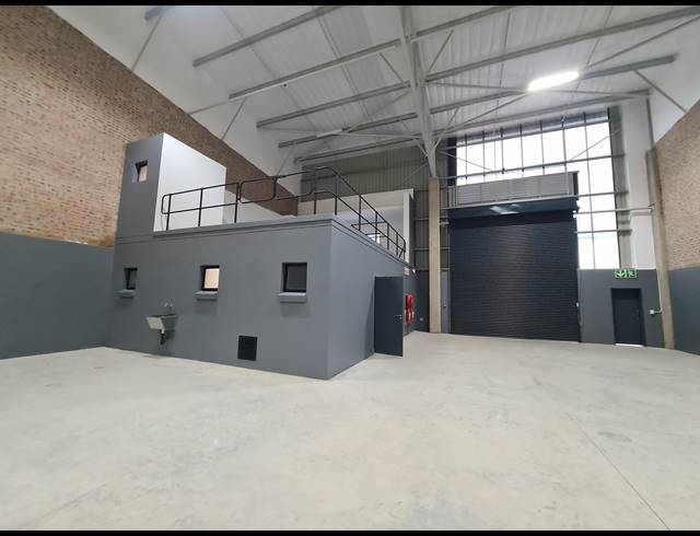 519.90M² WAREHOUSE TO LET IN SAMRAND BUSINESS PARK
